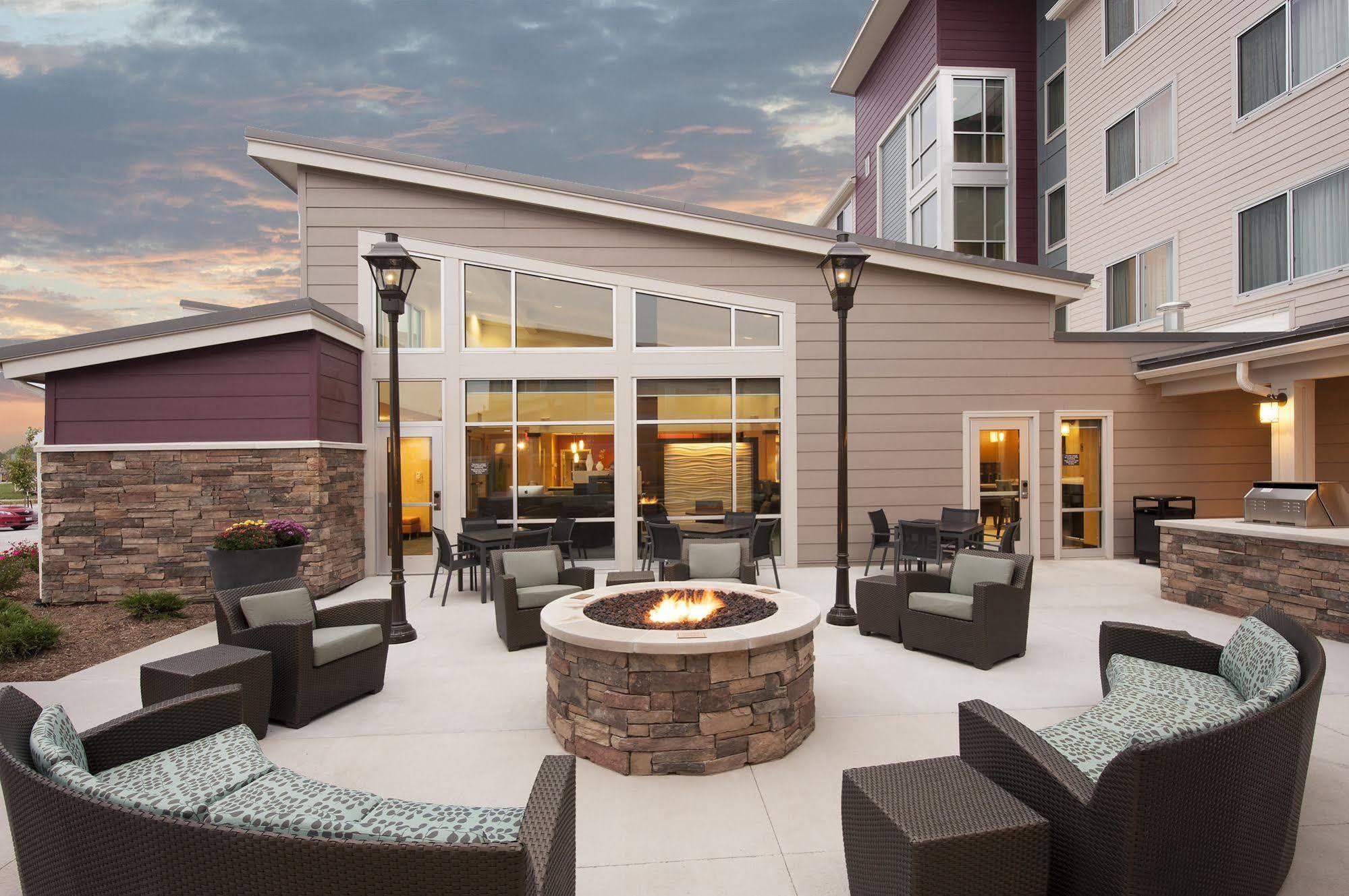 Residence Inn By Marriott Bloomington Kültér fotó